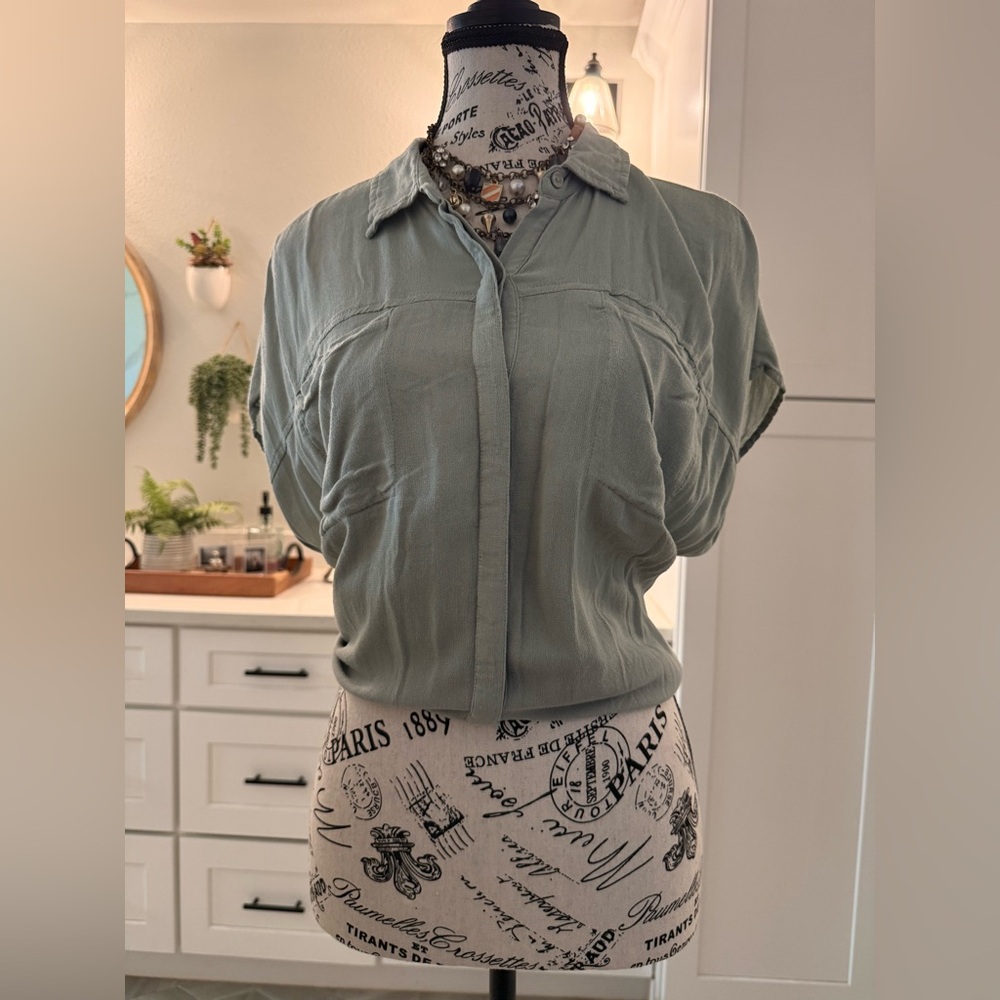 Lucky Brand Sage Green Dolman Sleeve Button Down Top - Size Medium
